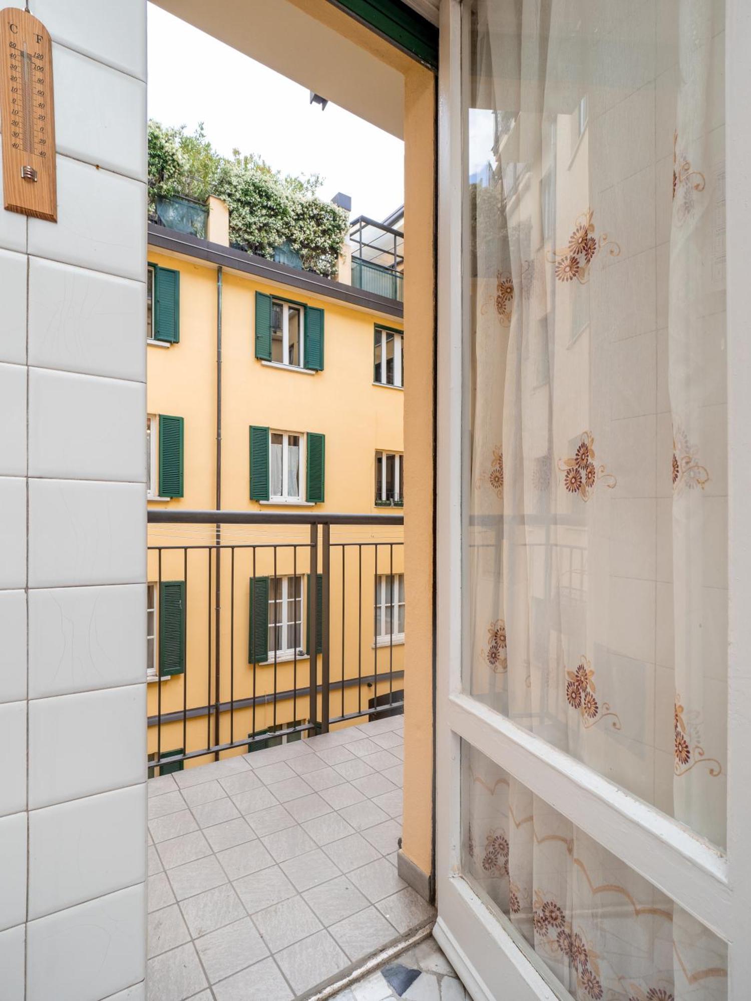 Appartamento Da Enzo Milano Centro Buitenkant foto