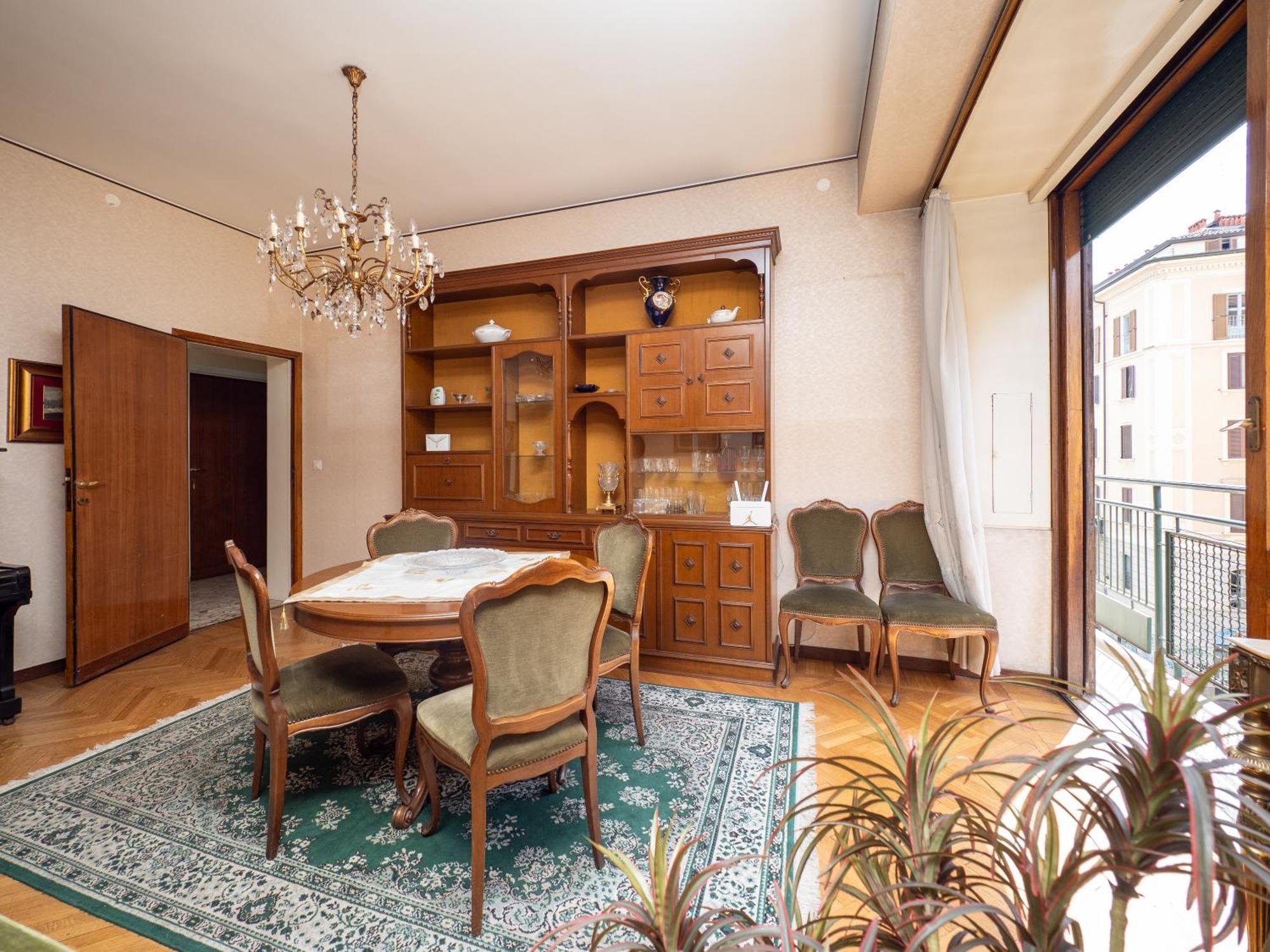 Appartamento Da Enzo Milano Centro Buitenkant foto