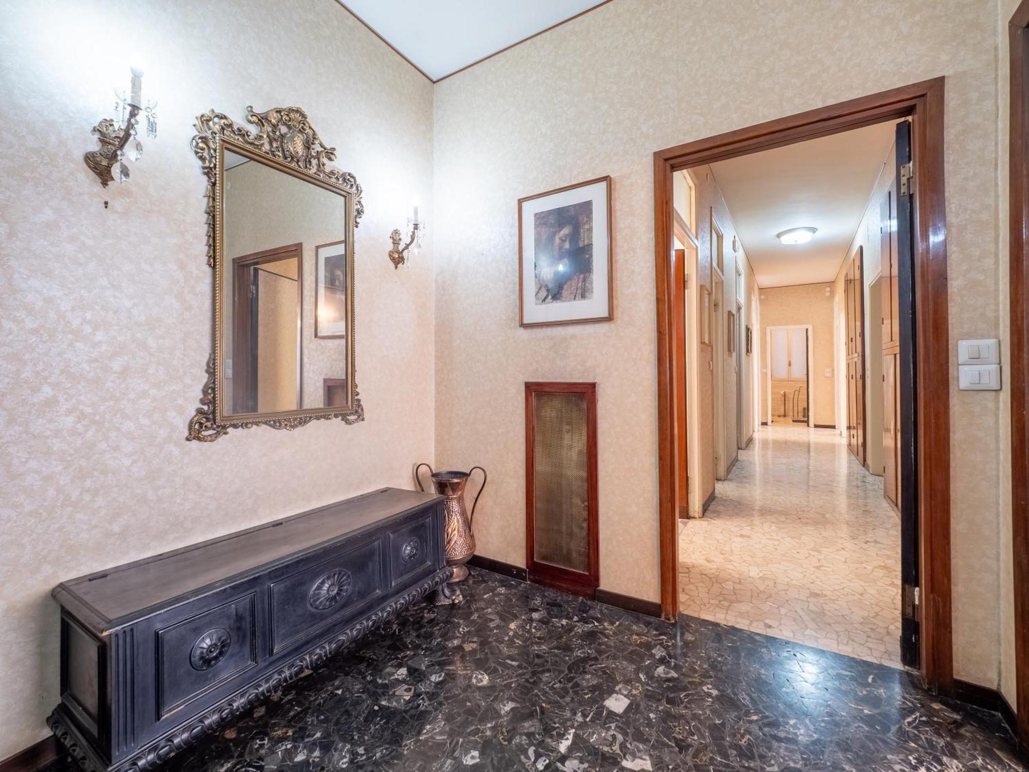 Appartamento Da Enzo Milano Centro Buitenkant foto